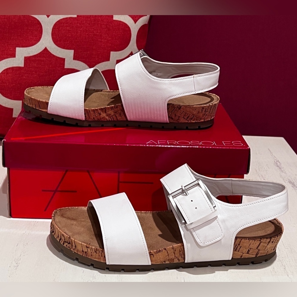AEROSOLES White Comfy Sandals with Silver Buckle - Picture 3 of 9